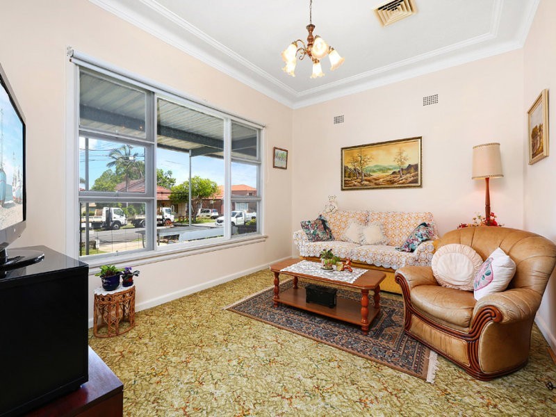 19 Kingston Avenue, Concord NSW 2137