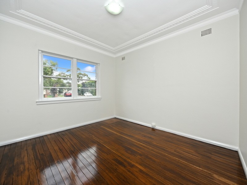 5 Wallace Street, Concord NSW 2137