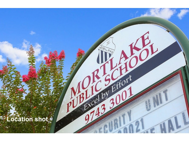 Ella 603/10 Hilly Street ‘Majors Bay’, Mortlake NSW 2137