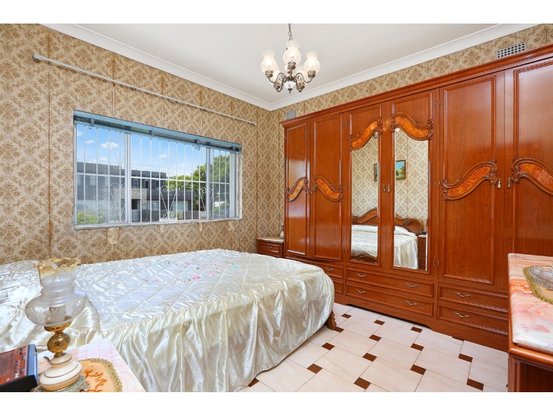 2 Tripod Street, Concord NSW 2137