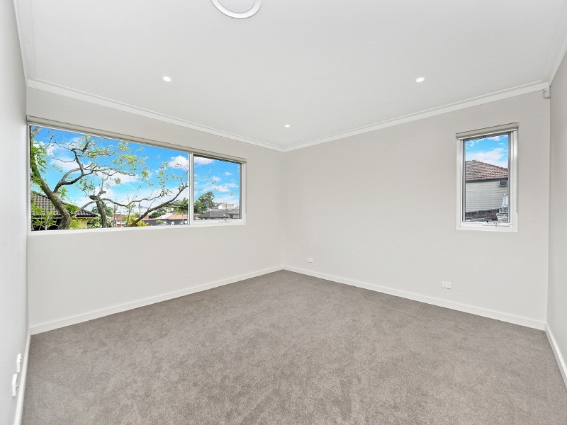 6a Tennyson Road, Concord NSW 2137