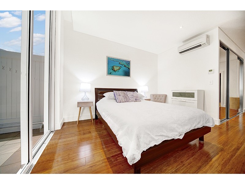 109/18 Woodlands Avenue, Breakfast Point NSW 2137