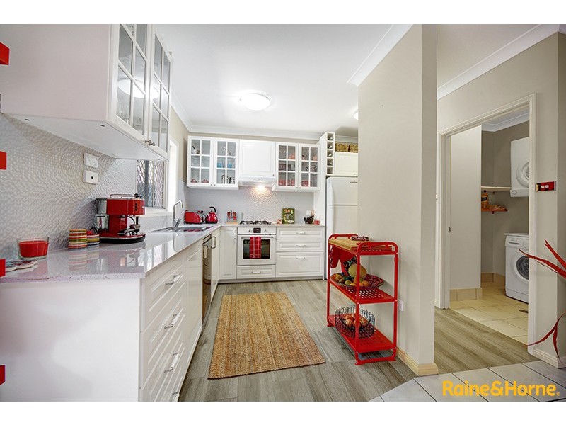 50 Charlton Drive, Liberty Grove NSW 2138