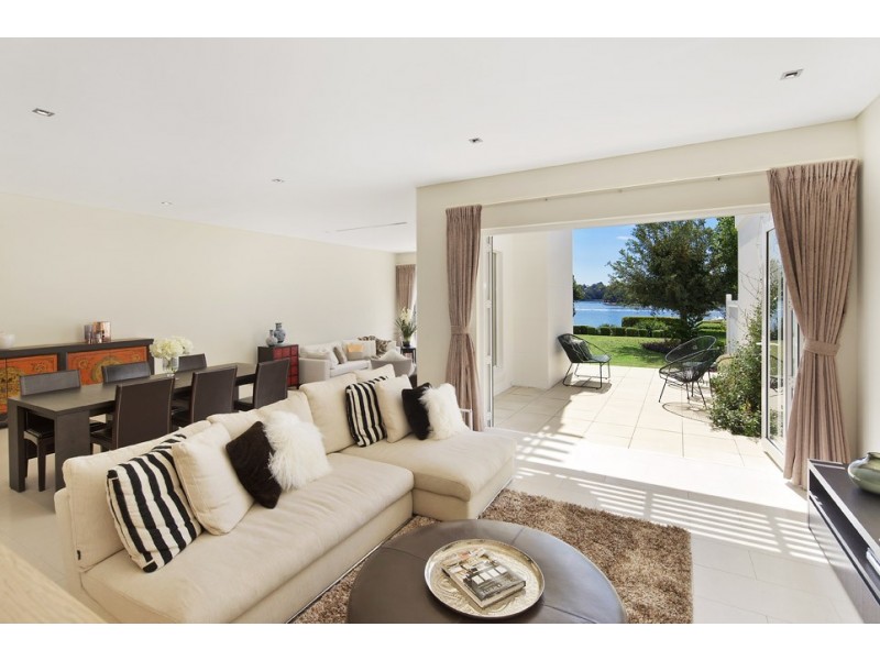 155 Peninsula Drive, Breakfast Point NSW 2137