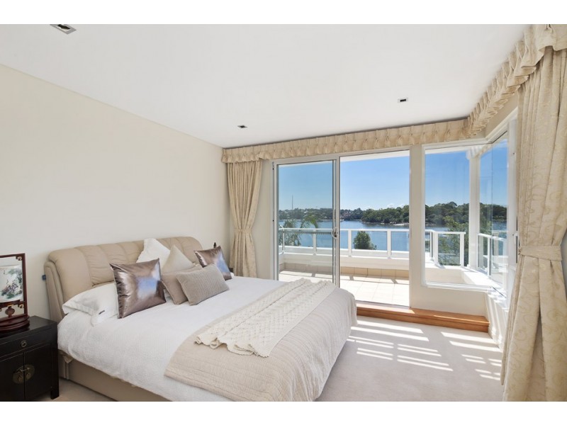 155 Peninsula Drive, Breakfast Point NSW 2137