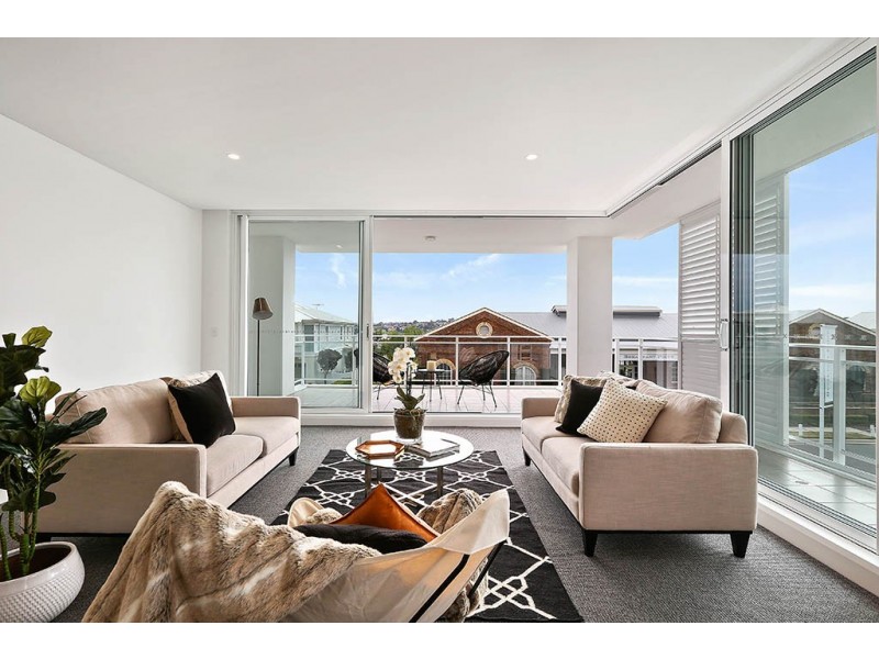 206/50 Peninsula Drive, Breakfast Point NSW 2137