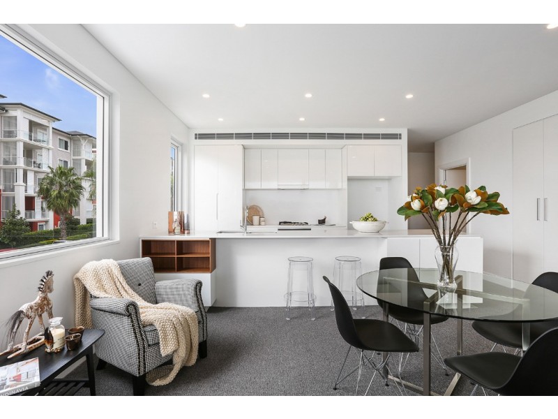 206/50 Peninsula Drive, Breakfast Point NSW 2137
