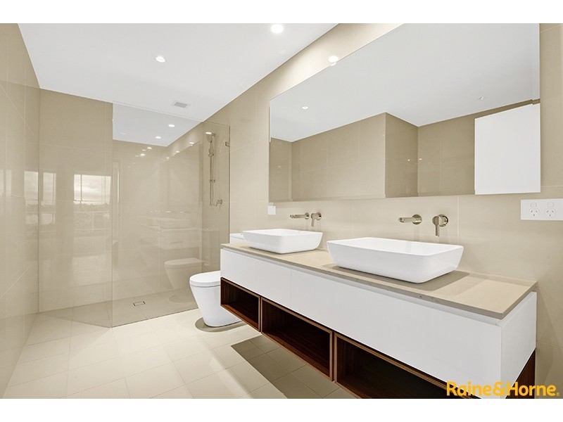 206/50 Peninsula Drive, Breakfast Point NSW 2137