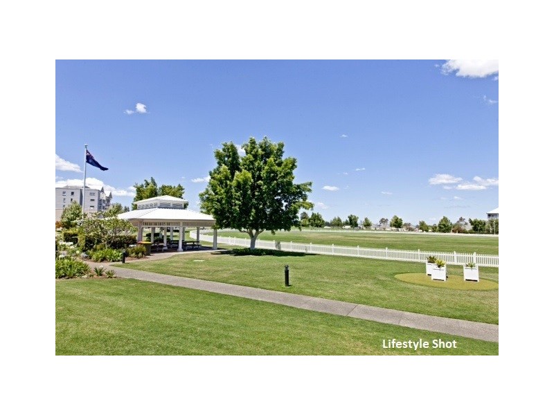 206/50 Peninsula Drive, Breakfast Point NSW 2137