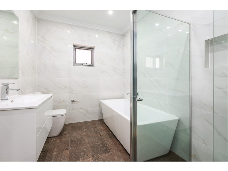 31 Mackenzie Street, Concord West NSW 2138