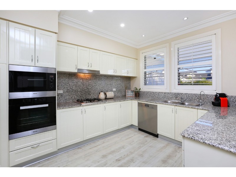 20 Breakfast Point Boulevard, Breakfast Point NSW 2137
