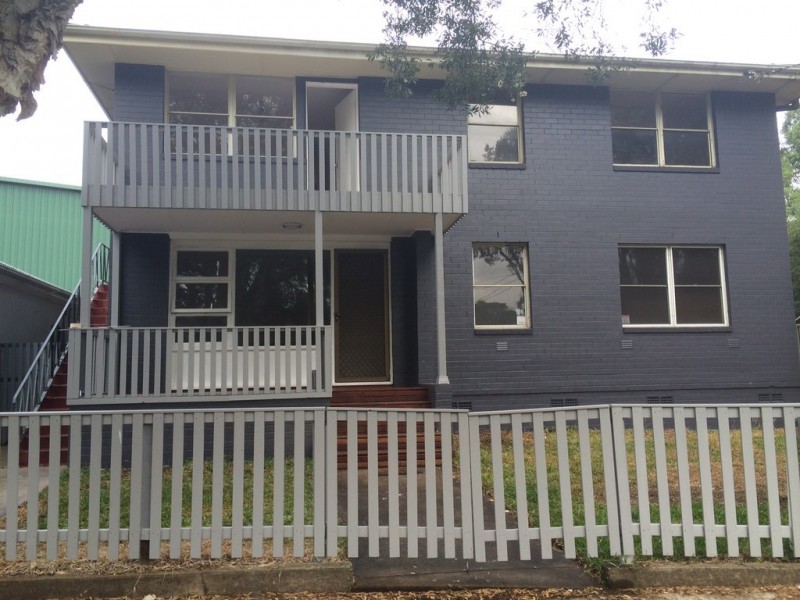 1/37 Marlene Crescent, Greenacre NSW 2190