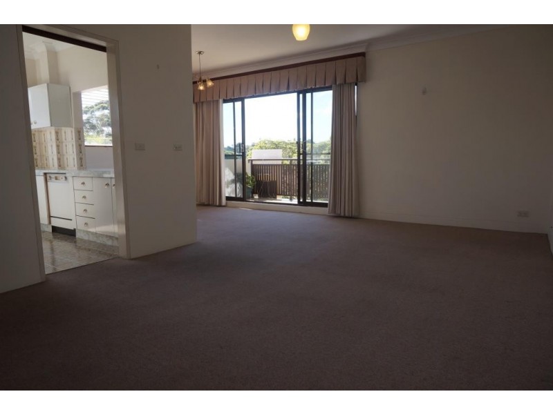 4/61 Walton Crescent, Abbotsford NSW 2046