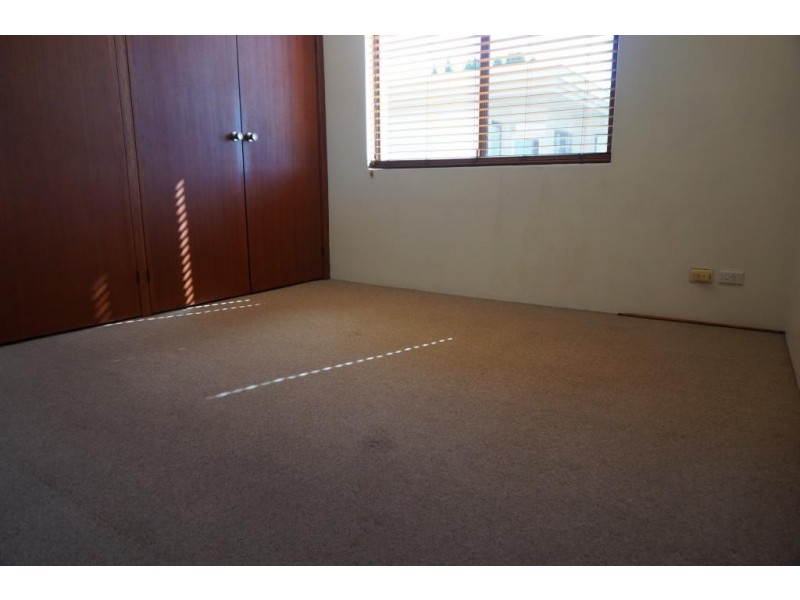 4/61 Walton Crescent, Abbotsford NSW 2046