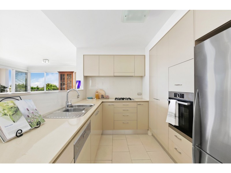 40/68 Village Drive, Breakfast Point NSW 2137