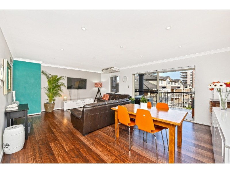 6/1 Bradley Place, Liberty Grove NSW 2138