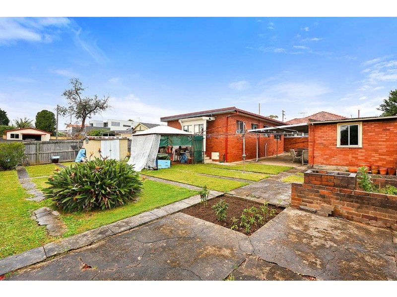 41 Brays Road, Concord NSW 2137
