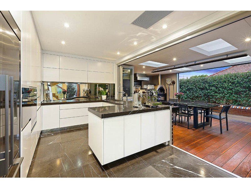 27 William Street, Concord NSW 2137