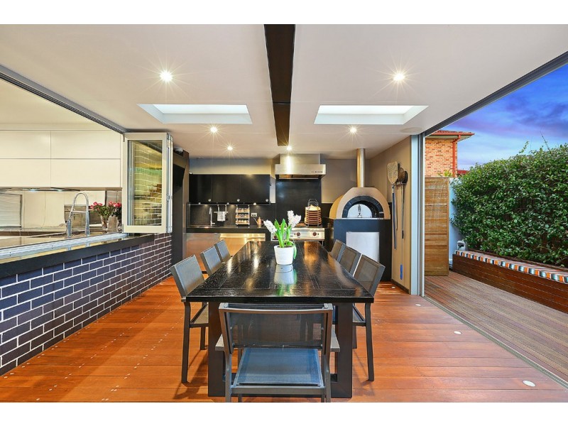 27 William Street, Concord NSW 2137