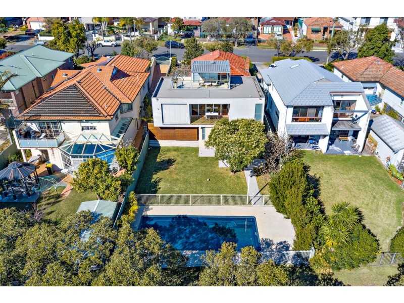 8 Deakin Street, Concord NSW 2137