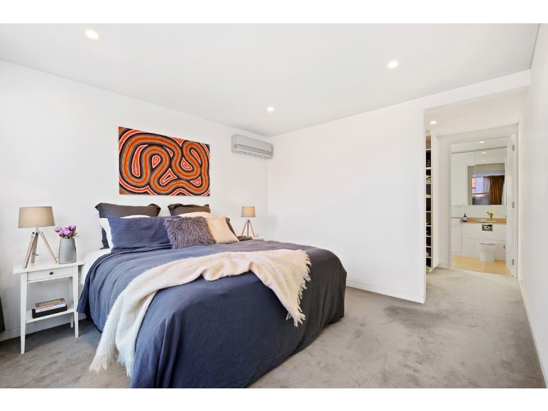 8 Deakin Street, Concord NSW 2137