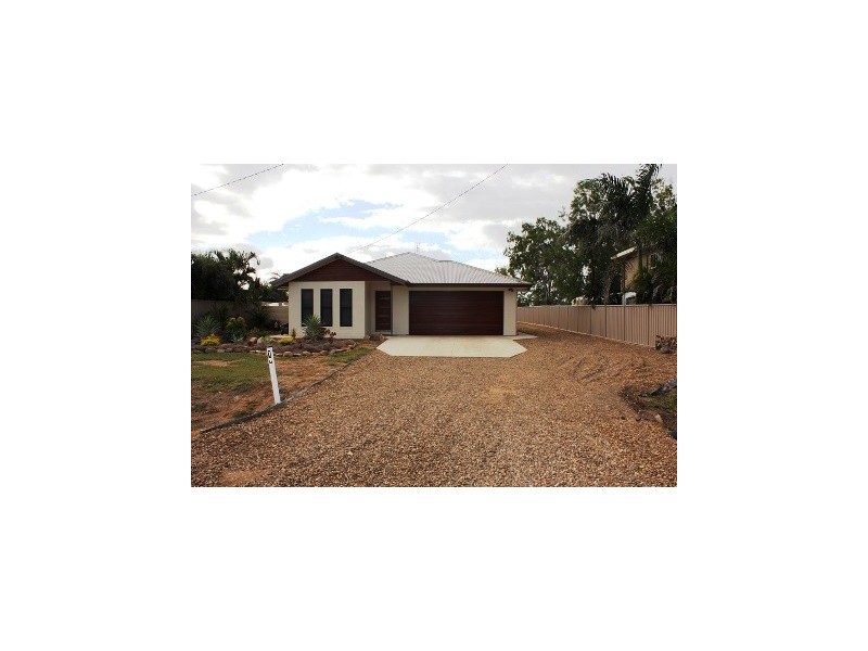 19 BAKER STREET, Nebo QLD 4742