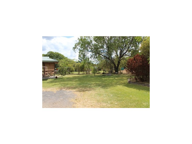 41 REYNOLDS STREET, Nebo QLD 4742
