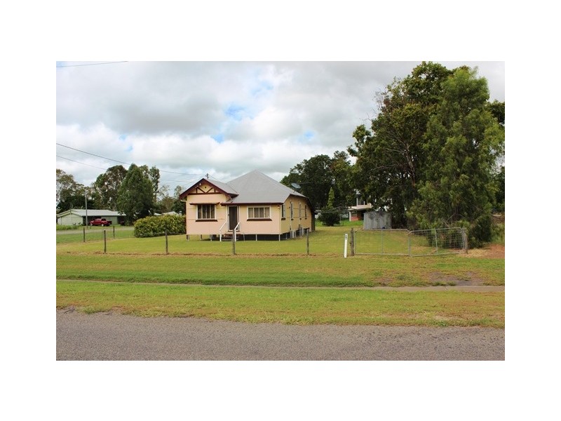 46 Oxford Street, Nebo QLD 4742
