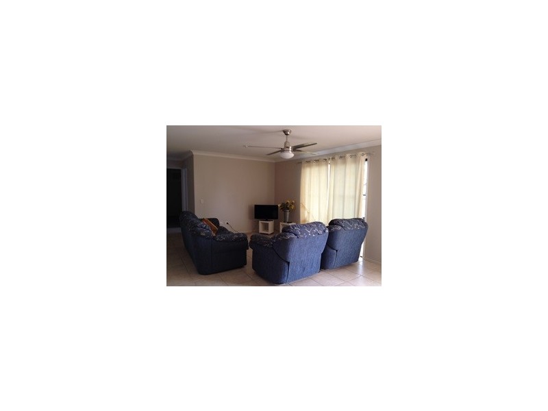 16 CASSIA COURT, Nebo QLD 4742