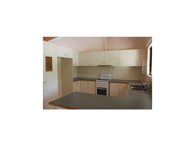 41 REYNOLDS STREET, Nebo QLD 4742