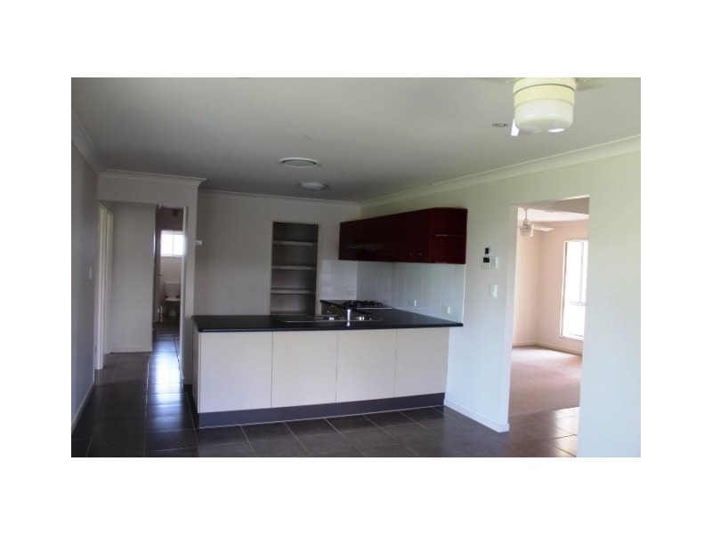 77 ST LAWRENCE STREET, Nebo QLD 4742