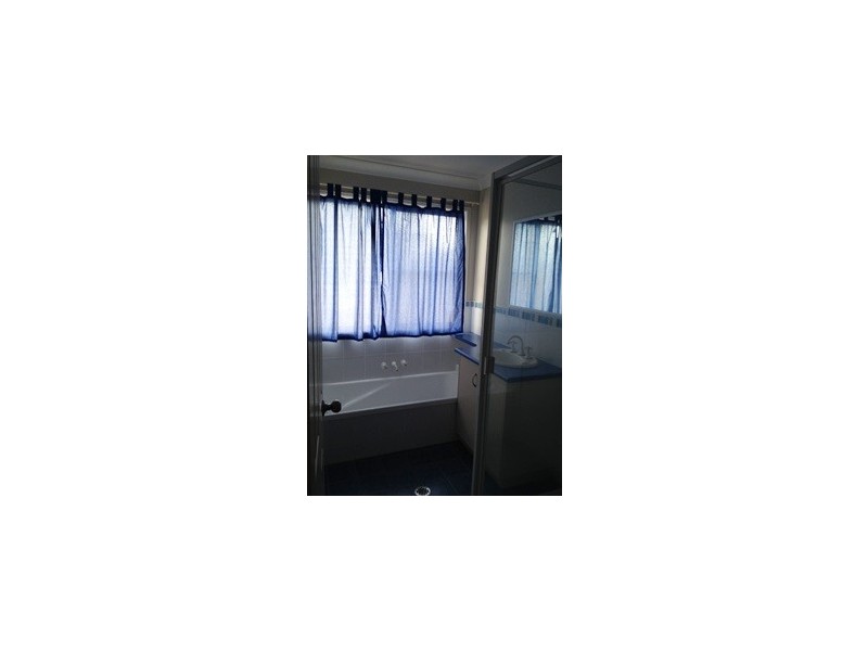 16 CASSIA COURT, Nebo QLD 4742
