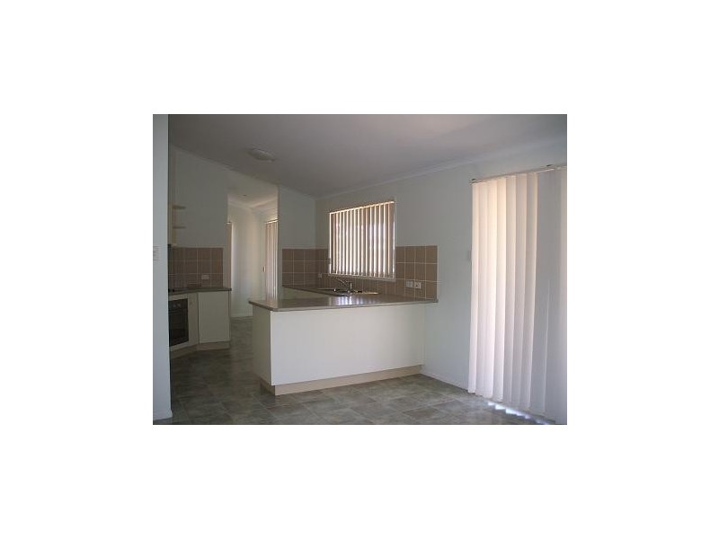 20 A Reynolds Street, Nebo QLD 4742