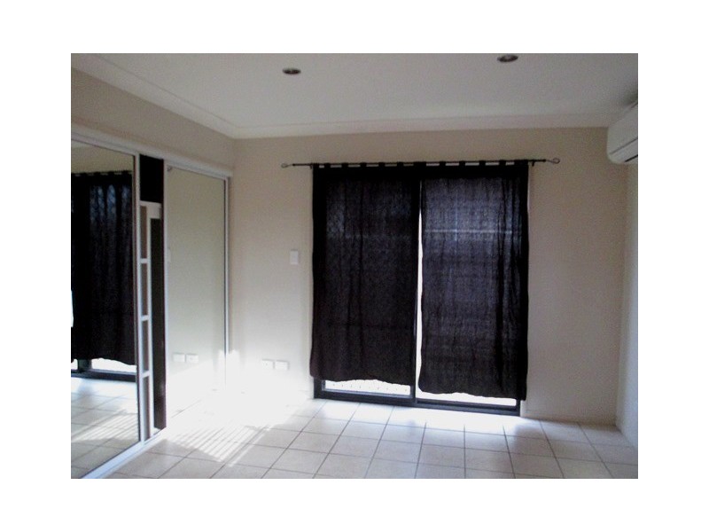 28B REYNOLDS STREET, Nebo QLD 4742