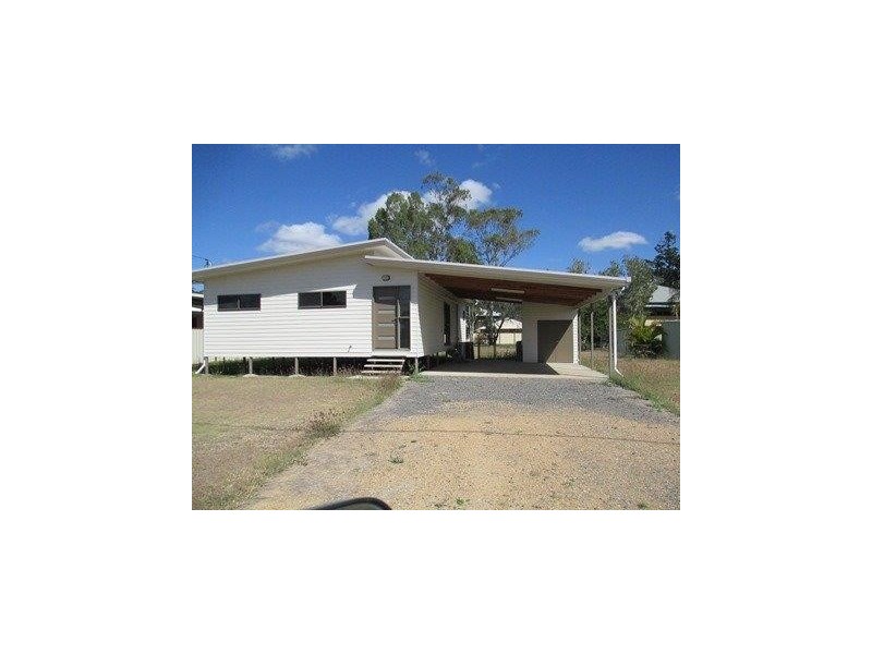 40 Oxford, Nebo QLD 4742