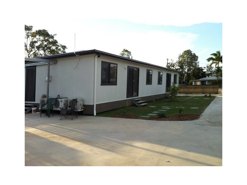 1and 4/ 18  KEMMIS STREET, Nebo QLD 4742