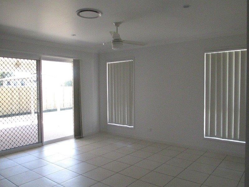 21B  Wilkin Street, Nebo QLD 4742