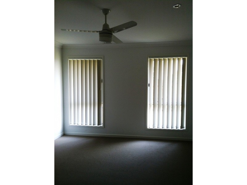 39 B  St Lawrence Street, Nebo QLD 4742