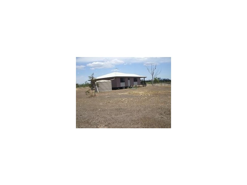 8 PEAK DOWNS HIGHWAY, Nebo QLD 4742
