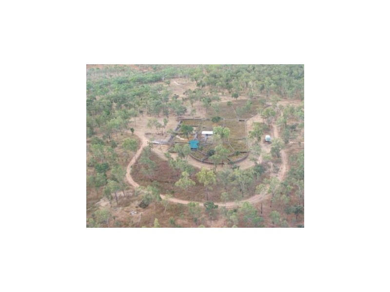 00 ABINGDON DOWNS, Nebo QLD 4742