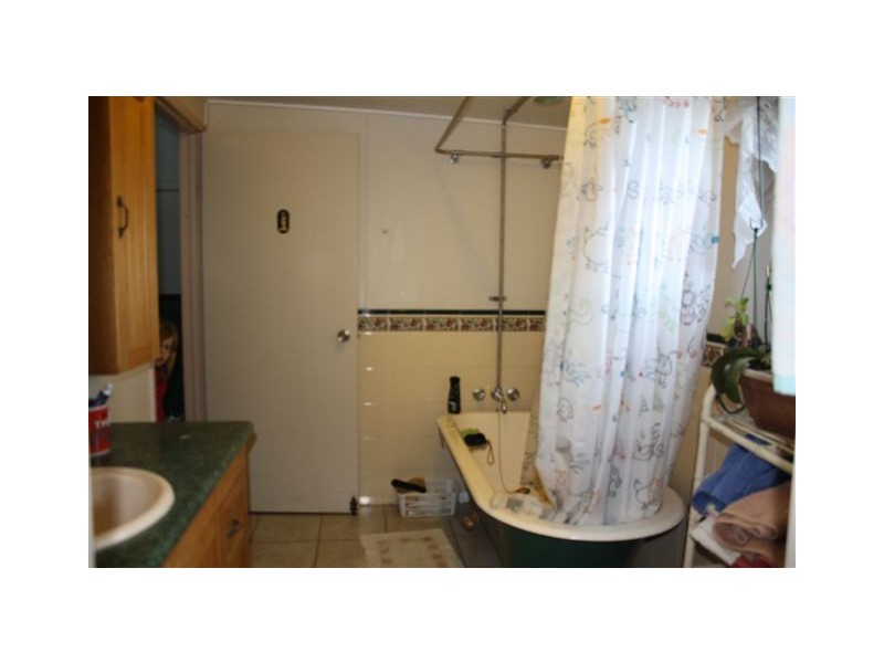 5 Airstrip Road, Nebo QLD 4742