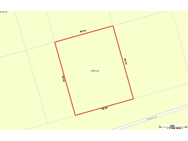 L221 Trimmer, Nebo QLD 4742