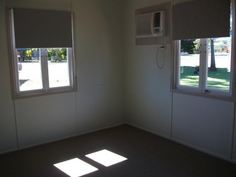 23 Monash Crt CLERMONT, Nebo QLD 4742