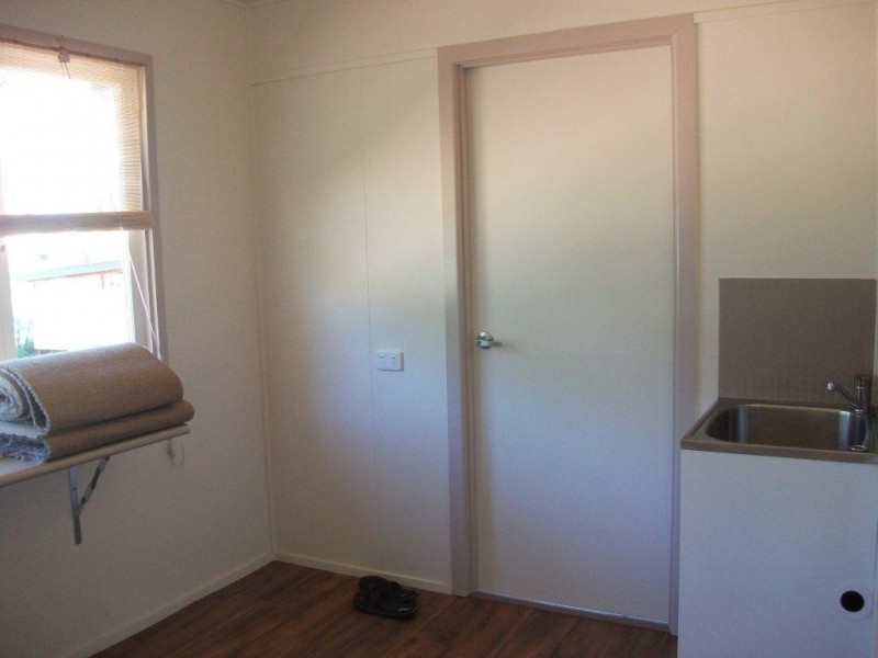 23 Monash Crt CLERMONT, Nebo QLD 4742