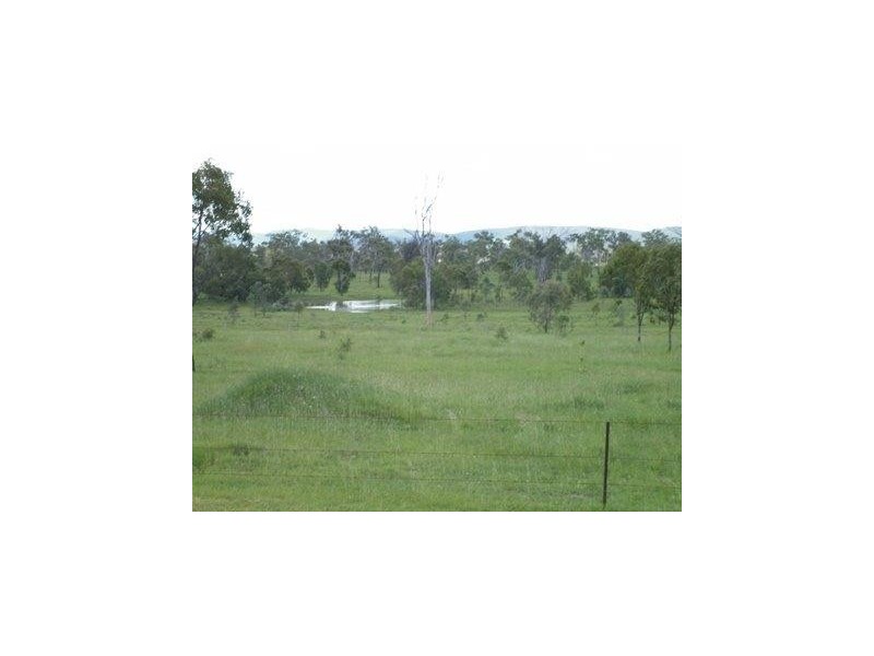 8 PEAK DOWNS HIGHWAY, Nebo QLD 4742