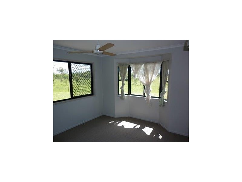 8 PEAK DOWNS HIGHWAY, Nebo QLD 4742
