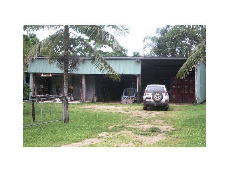 19 Van Houweninges Road, Nebo QLD 4742
