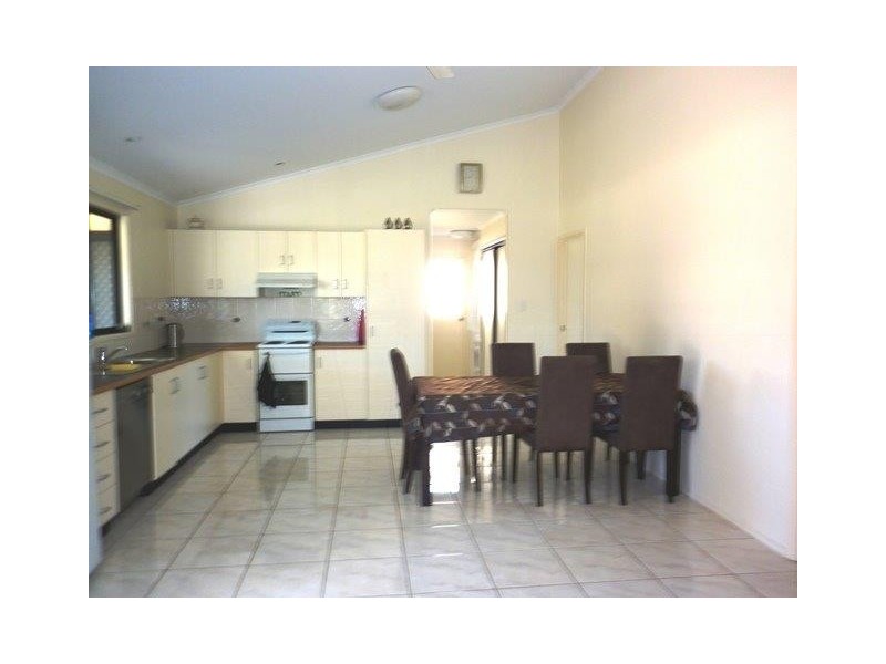 5 BAKER STREET, Nebo QLD 4742