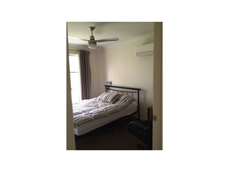 10 Trimmer Street, Nebo QLD 4742