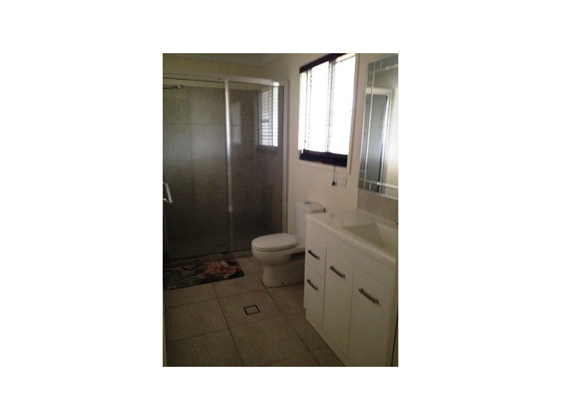 10 Trimmer Street, Nebo QLD 4742